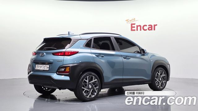Hyundai Kona гибрид Premium Special - фото 1