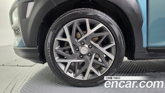 Hyundai Kona гибрид Premium Special - фото 4