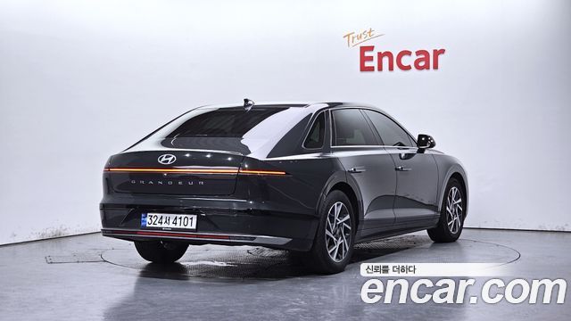 Hyundai Grandeur GN7, гибрид Premium - фото 1