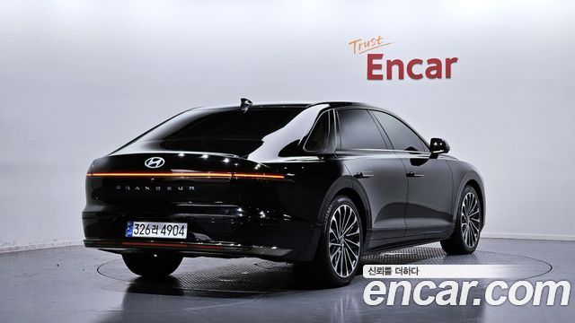 Hyundai Grandeur GN7 2,5 Gasoline 2WD Calligraphy - фото 1
