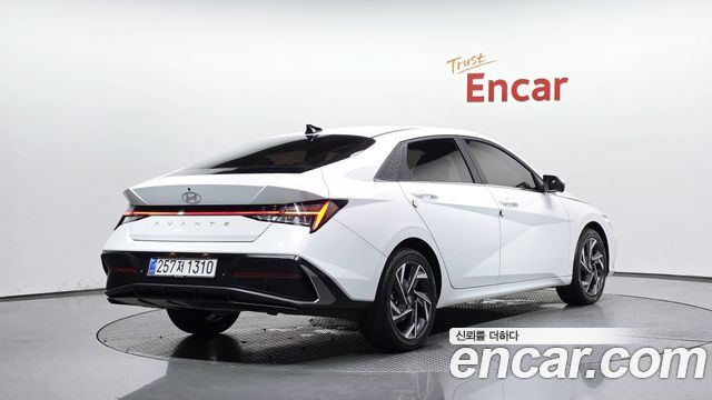 Hyundai Avante Новый CN7 1.6 Inspiration - фото 1