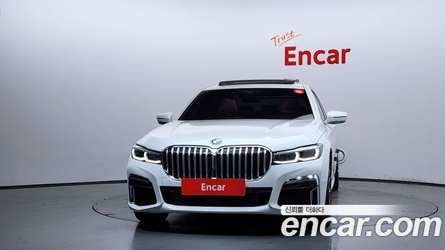BMW 7-Series G11 745Le iPerformance M Sport - фото 2