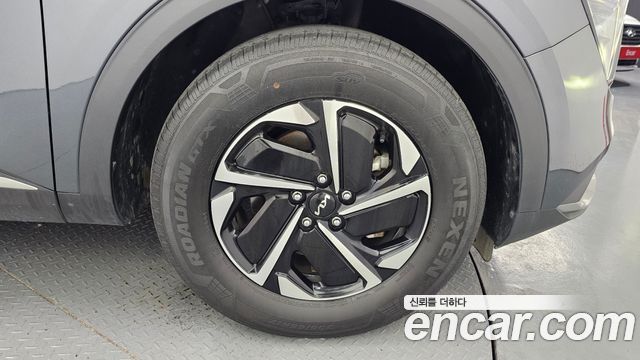 Kia Sportage 5-го поколения, гибрид Prestige 2WD - фото 4