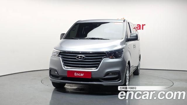 Hyundai Starex Новый Wagon 12-Seater Modern - фото 1