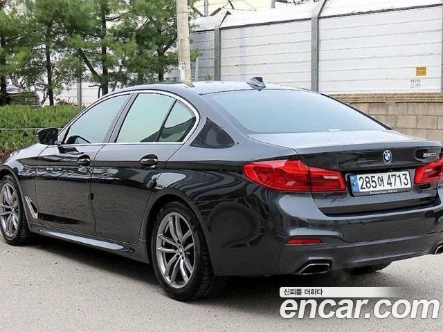 BMW 5-Series G30 530i M Sport Package - фото 2