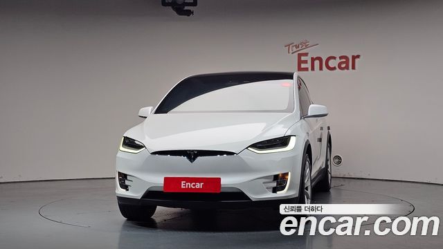 Tesla Model X Long Range - фото 2
