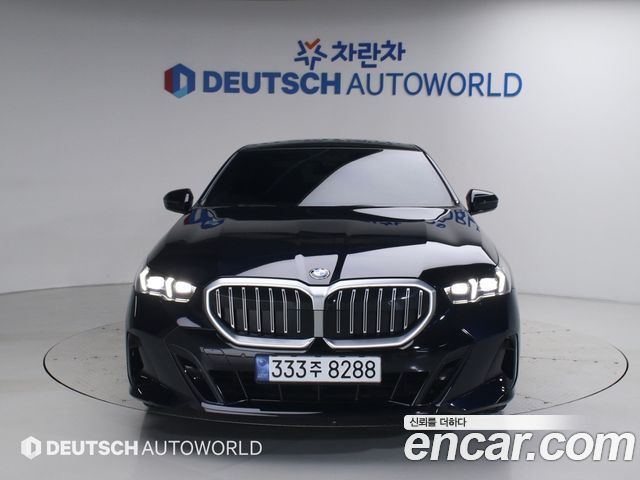 BMW 5-Series G60 520i M Sport - фото 2