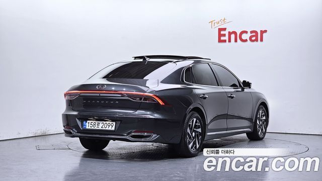 Hyundai Grandeur Новый IG, гибрид Le Blanc - фото 0