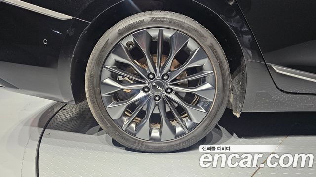 Kia K8 2.5 Gasoline 2WD Signature Special - фото 4