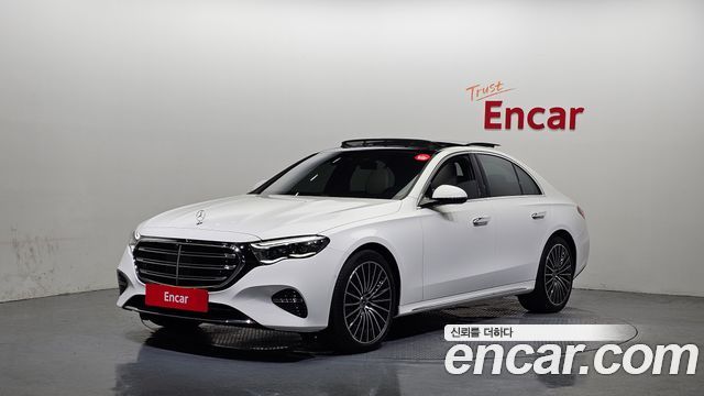 Mercedes-Benz E-Class W214 E450 4MATIC Exclusive - фото 0