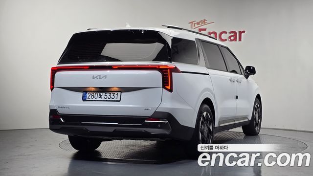 Kia Carnival Новый 4-го поколения HEV 9seater Signature - фото 1