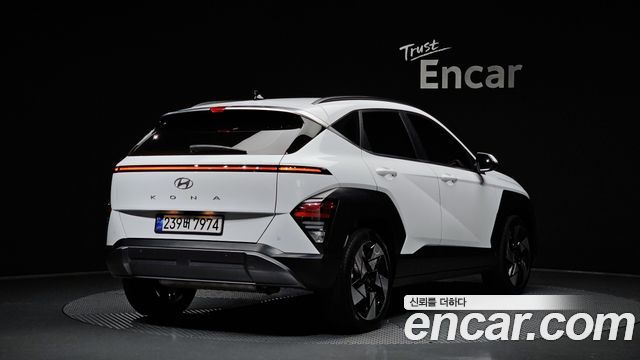 Hyundai Kona SX2 Gasoline 2.0 2WD Inspiration - фото 1
