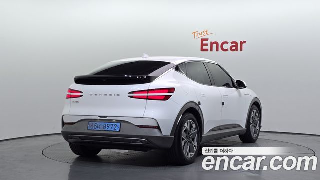 Genesis GV60 Standard - фото 1