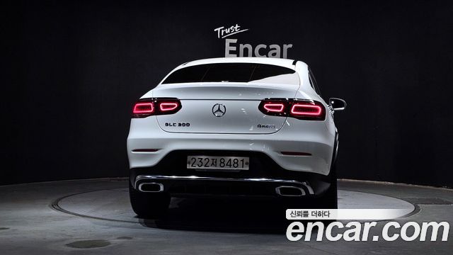 Mercedes-Benz GLC-Class X253 GLC300 4MATIC Premium Coupe - фото 3