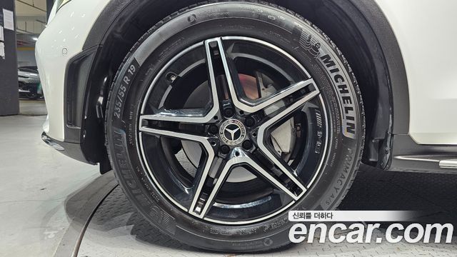 Mercedes-Benz GLC-Class X253 GLC300 4MATIC Premium Coupe - фото 4