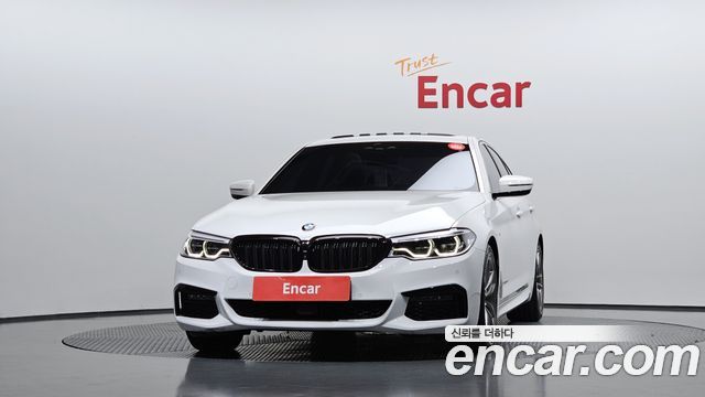 BMW 5-Series G30 520d M Sport Package Plus - фото 2