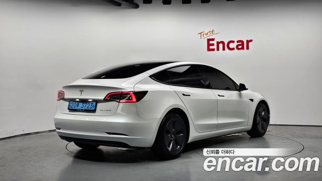 Tesla Model 3 Long Range AWD - фото 1