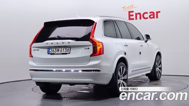 Volvo XC90 2-го поколения B6 Ultimate Bright - фото 1