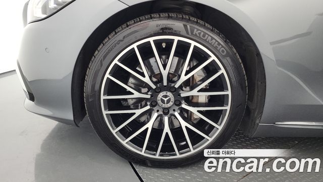 Mercedes-Benz S-Class W223 S580L 4MATIC - фото 4