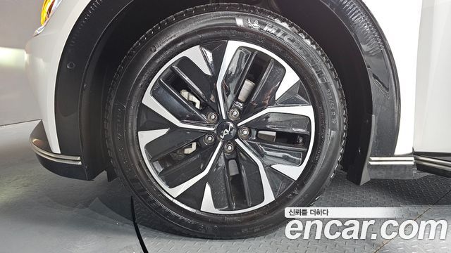 Kia EV6 Long Range 4WD Earth - фото 4