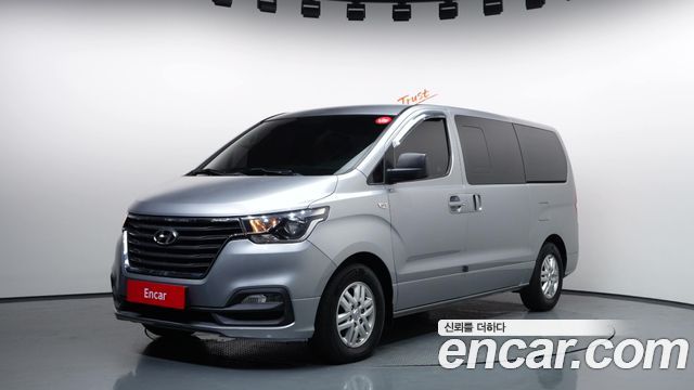 Hyundai Starex Новый Van 5-Seater Modern - фото 0