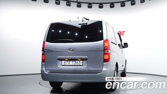 Hyundai Starex Новый Van 5-Seater Modern - фото 3