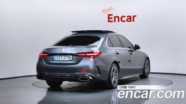 Mercedes-Benz C-Class W206 C200 AMG Line - фото 1