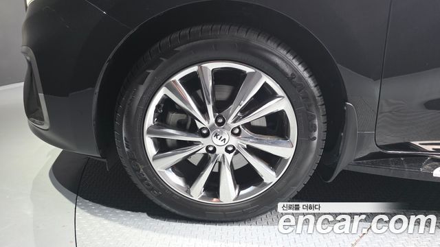 Kia Carnival Новый Gasoline 9-Seater Noblesse - фото 4