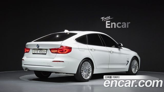 BMW Gran Turismo F34 GT 320d Luxury - фото 1