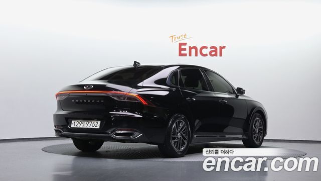 Hyundai Grandeur Новый IG 2.5 Premium Choice - фото 1