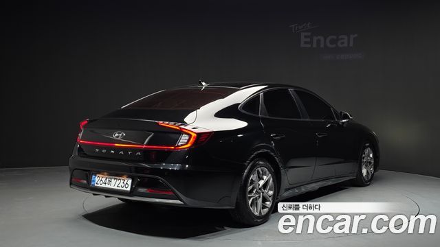 Hyundai Sonata DN8 2.0 Premium - фото 1