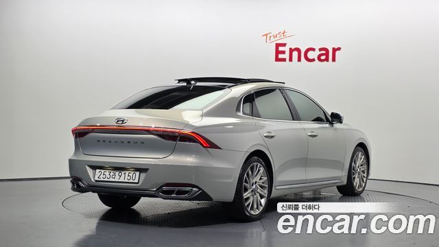 Hyundai Grandeur Новый IG 2.5 Calligraphy - фото 1