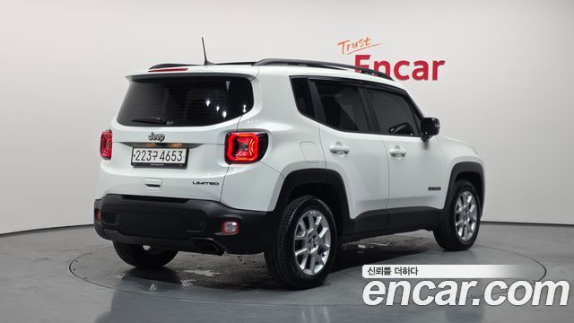 Jeep Renegade 2.4 Limited - фото 0