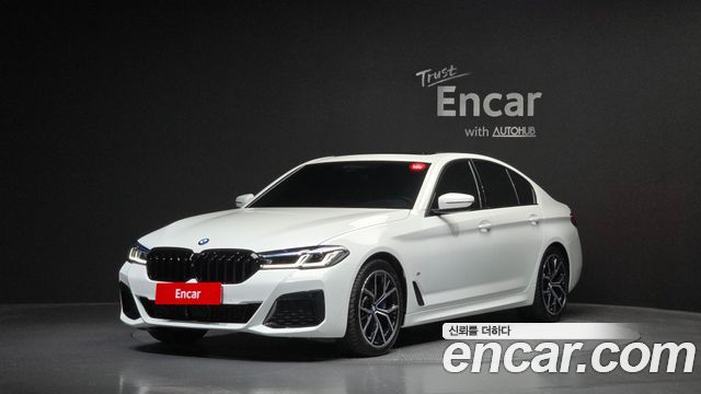 BMW 5-Series G30 530i xDrive M Sport Package - фото 0