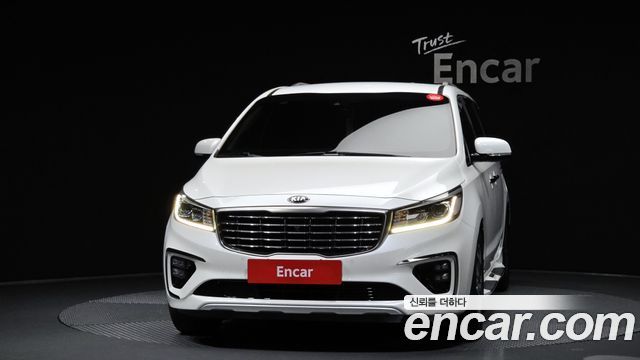 Kia Carnival Новый 9-Seater Noblesse Special - фото 2