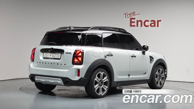 Mini Countryman ALL4 Classic 2nd - фото 1