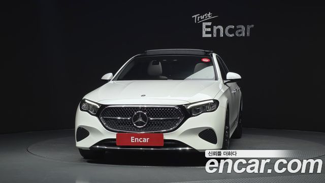 Mercedes-Benz E-Class W214 E200 Avantgarde - фото 2