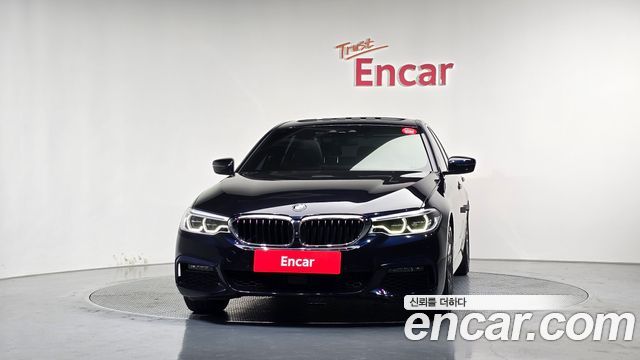 BMW 5-Series G30 520d xDrive M Sport Package Plus - фото 2