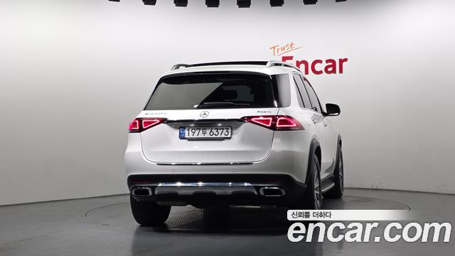 Mercedes-Benz GLE-Class W167 GLE300d 4MATIC - фото 3