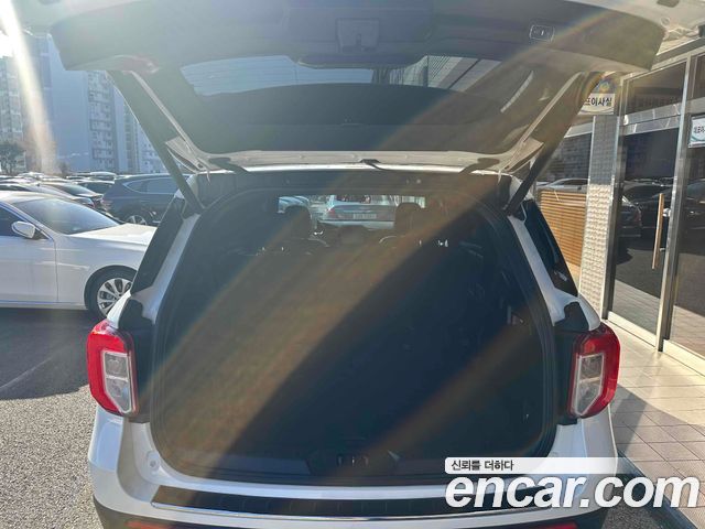 Ford Explorer 6-го поколения 2.3 LimIted 4WD - фото 4