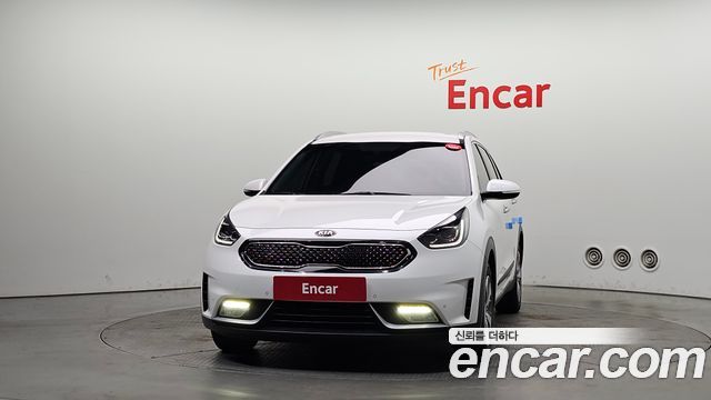 Kia Niro Noblesse - фото 2