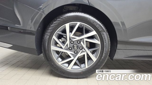 Hyundai Grandeur GN7 2,5 Gasoline 2WD Premium - фото 4