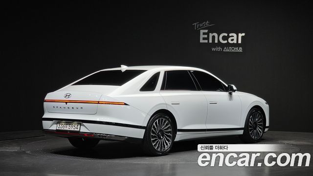 Hyundai Grandeur GN7 2,5 Gasoline 2WD Calligraphy - фото 1