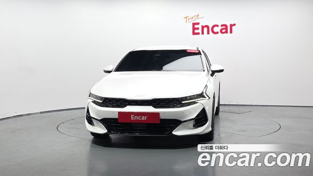 Kia K5 3-го поколения 1.6 Turbo Signature - фото 1