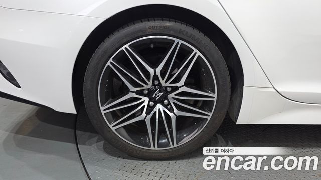 Kia Stinger 2.5 AWD Platinum - фото 4