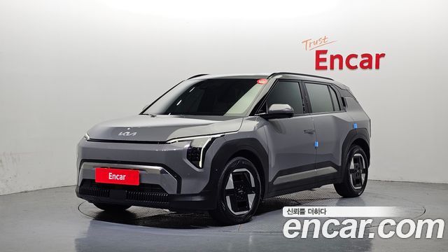 Kia EV3 Standard 2WD Earth - фото 0