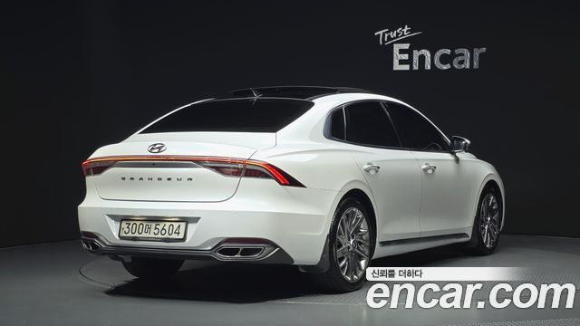 Hyundai Grandeur Новый IG 2.5 Calligraphy - фото 1