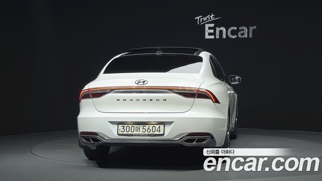 Hyundai Grandeur Новый IG 2.5 Calligraphy - фото 3