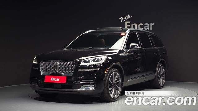 Lincoln Aviator 2-го поколения 3.0 Reserve AWD - фото 0