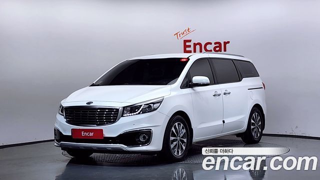 Kia Carnival Совершенно новый 9-seater Luxury - фото 0